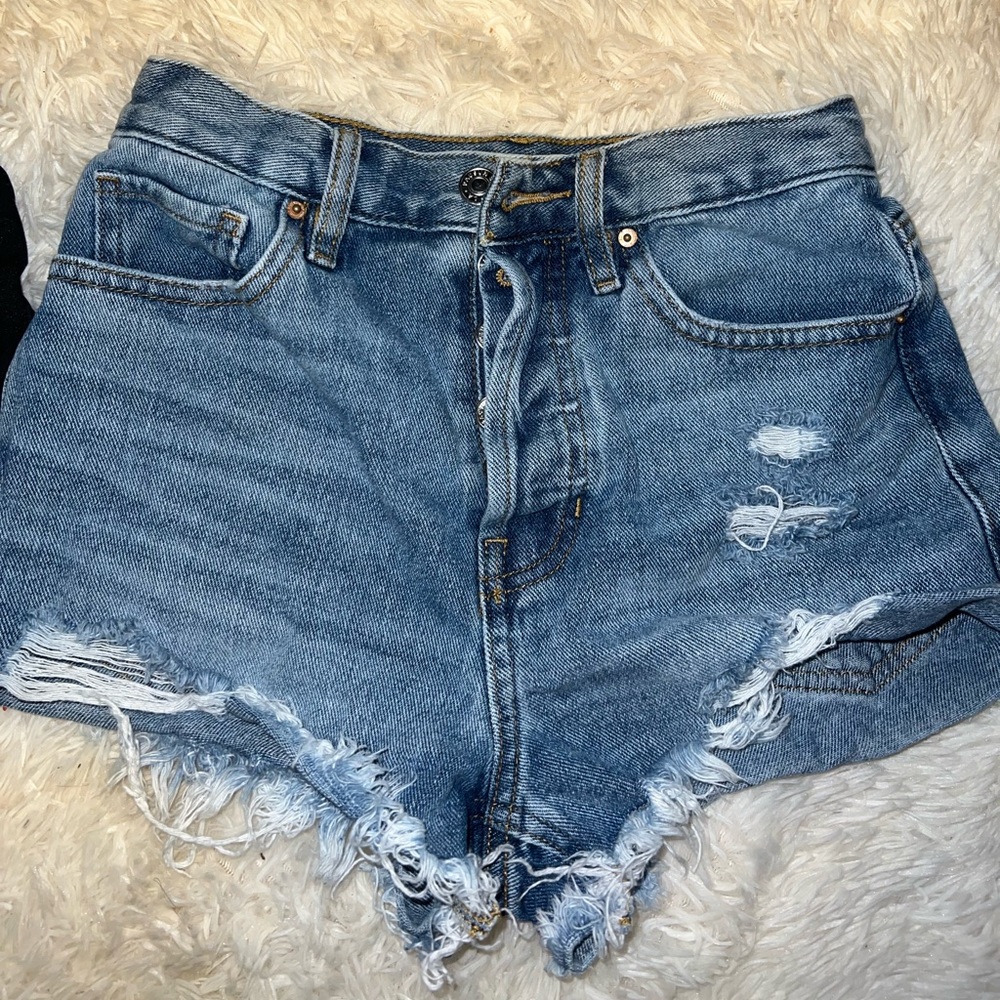 Pacsun vintage denim shorts!